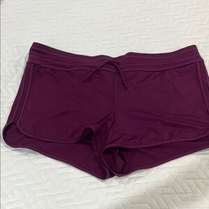 Athleta Purple Athletic Shorts with Drawstring Waistband size large